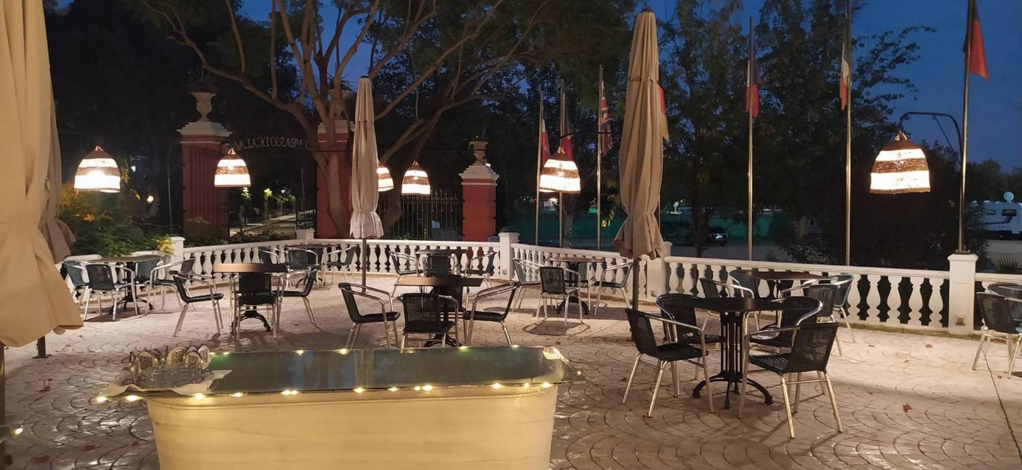 Gran Hotel Aqualange - Balneario De Alange Esterno foto